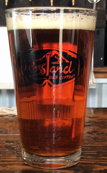 Rosland Beer Company Helter Smelter Amber Ale