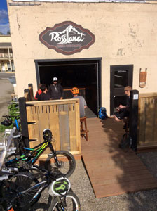 Rossland Beer Company Patio